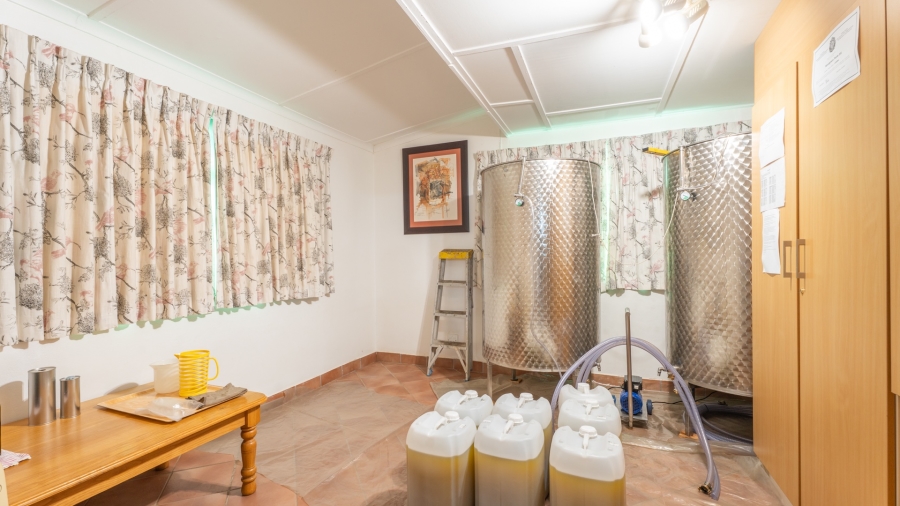 11 Bedroom Property for Sale in Robertson Western Cape